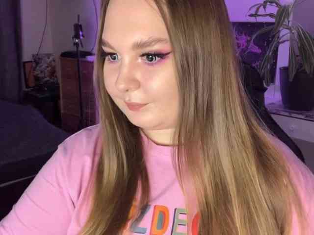 Greeenfriends6969 webcam