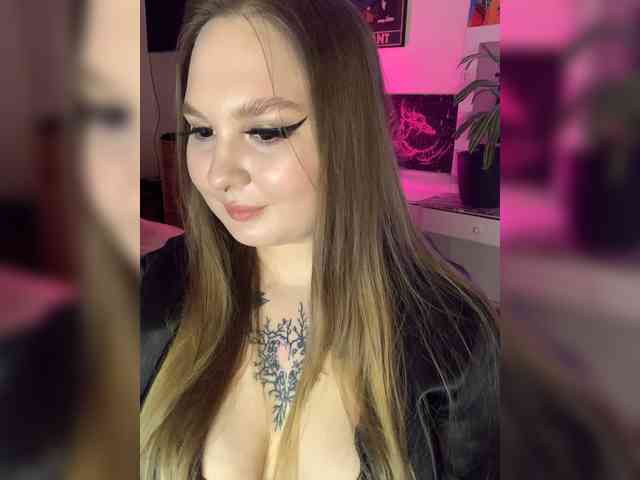 Greeenfriends6969 webcam