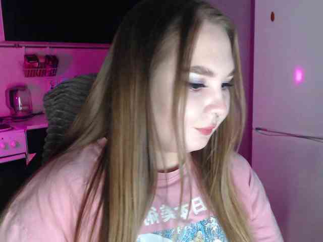 Greeenfriends6969 webcam