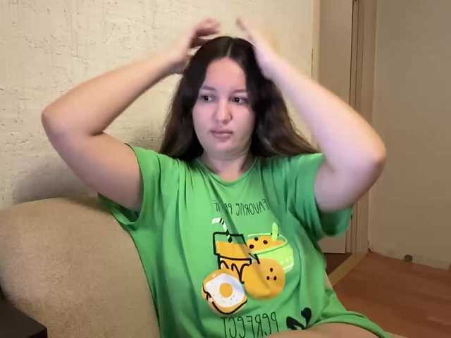 Nelly-Fischer live cam on BongaCams