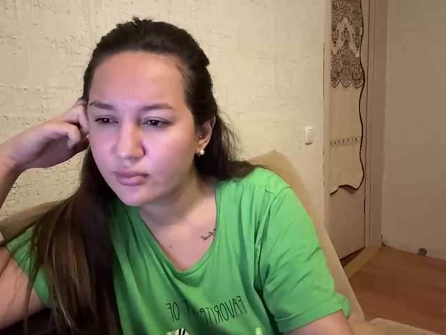 Nelly-Fischer live cam on BongaCams
