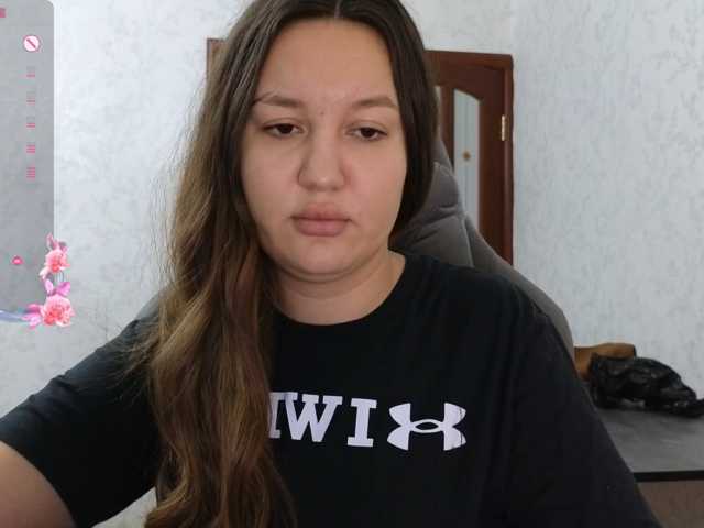 Nelly-Fischer live cam on BongaCams