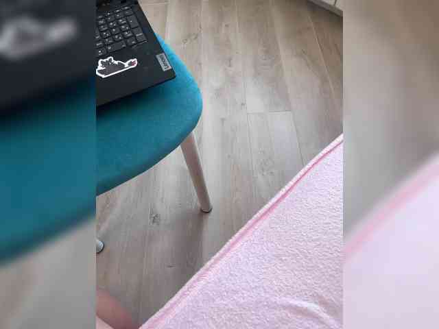 CuteKitty00 webcam
