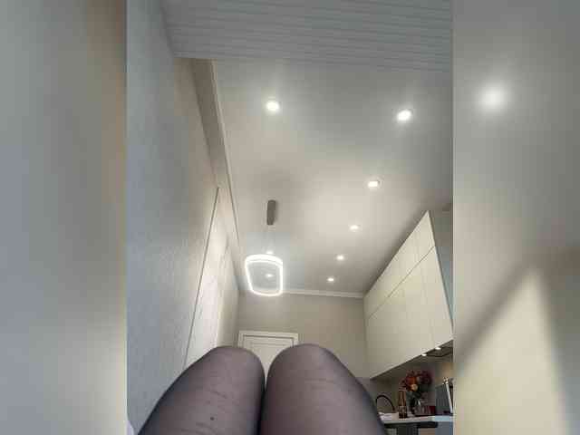 CuteKitty00 webcam