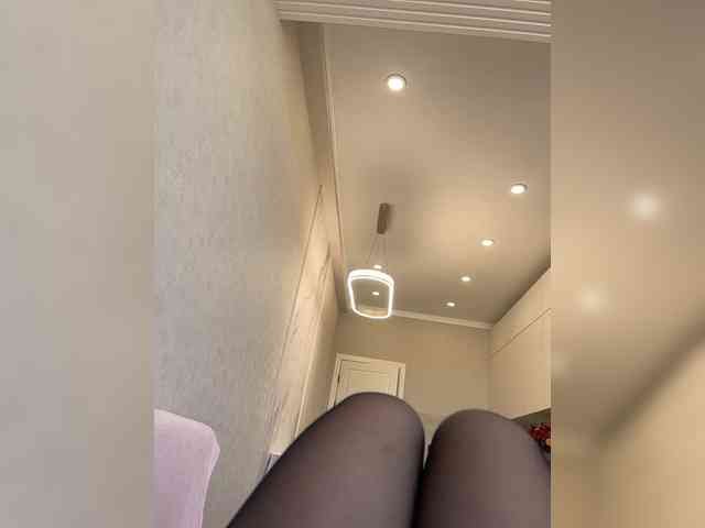 CuteKitty00 webcam