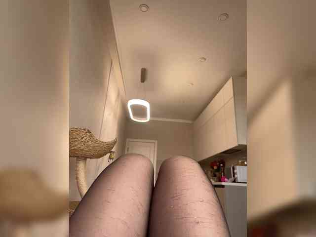 CuteKitty00 webcam
