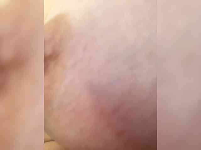 CuteKitty00 webcam