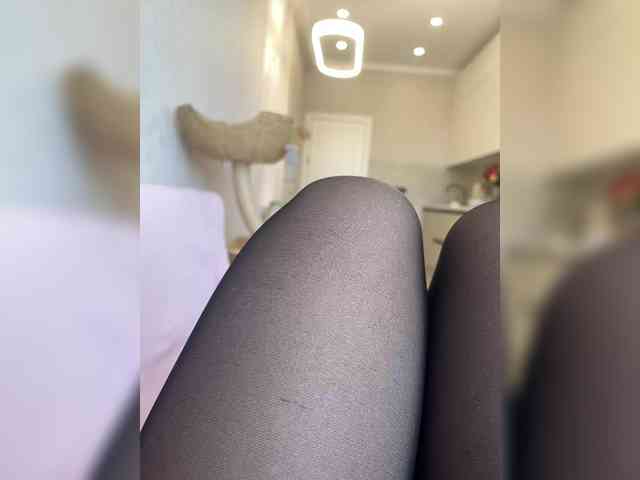 CuteKitty00 webcam
