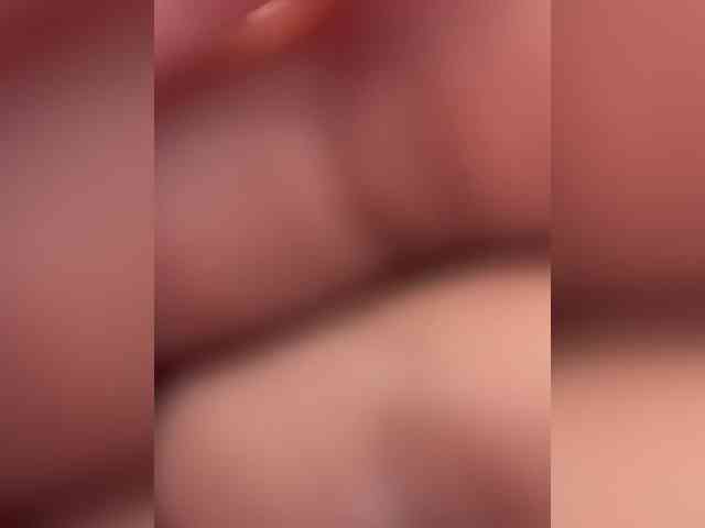 CuteKitty00 webcam