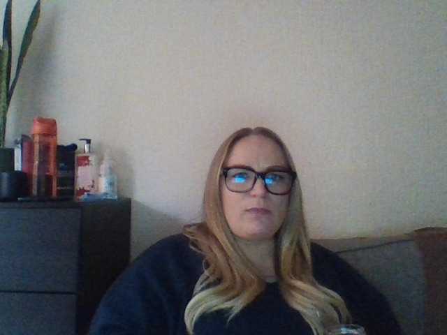 NIKI36F
