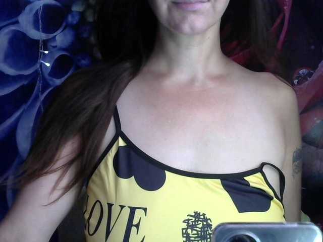 Lilijjjjjjjjjjjjjjjjj90 live cam on BongaCams