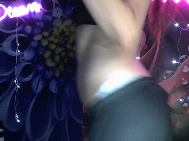 Lilijjjjjjjjjjjjjjjjj90 live cam on BongaCams
