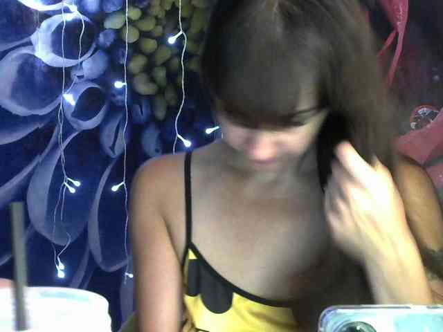 Lilijjjjjjjjjjjjjjjjj90 webcam
