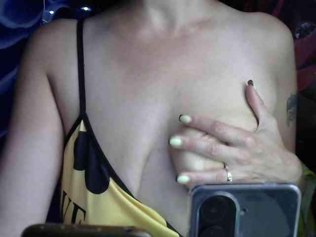Lilijjjjjjjjjjjjjjjjj90 webcam