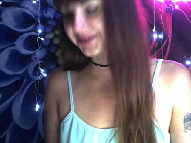 Lilijjjjjjjjjjjjjjjjj90 webcam