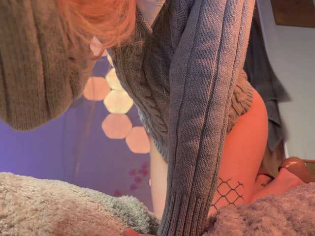 Mini-tiny live cam on BongaCams