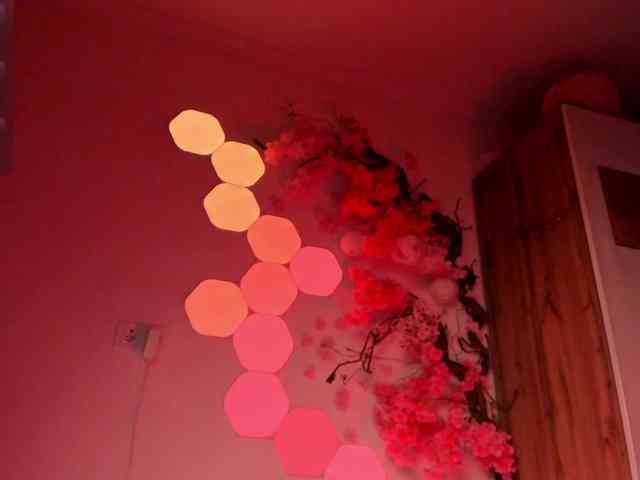 Tina_ne_malina webcam