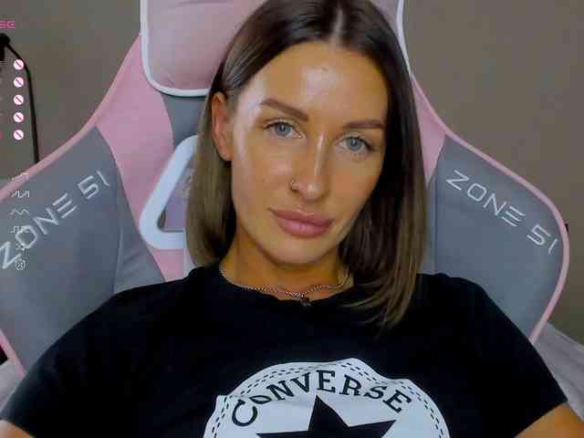 __Tina__ webcam