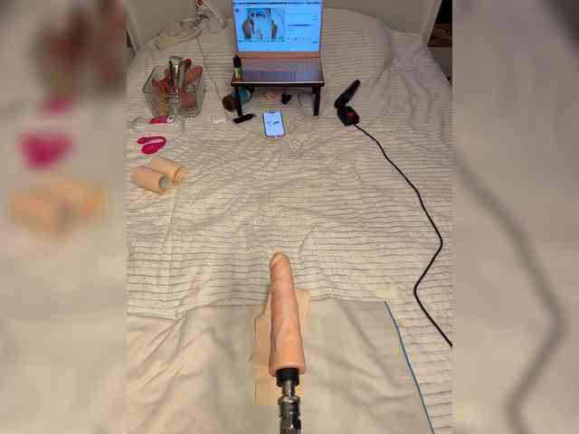 black-princess27 Live Webcam on BongaCams