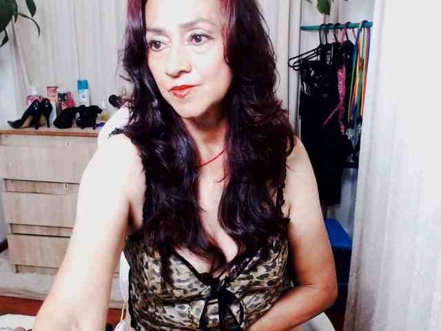 dalila-milf webcam