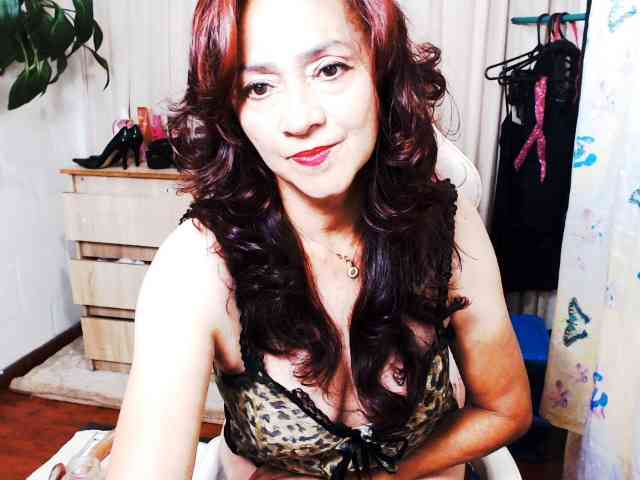 dalila-milf webcam
