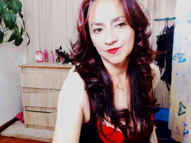 dalila-milf webcam