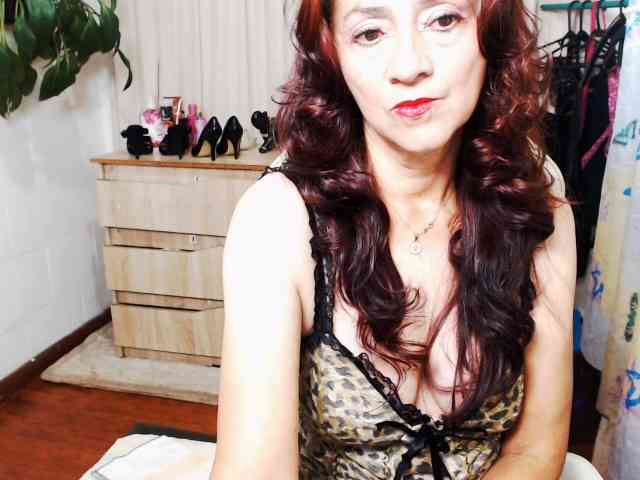 dalila-milf webcam