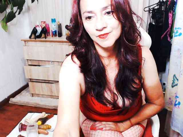 dalila-milf webcam