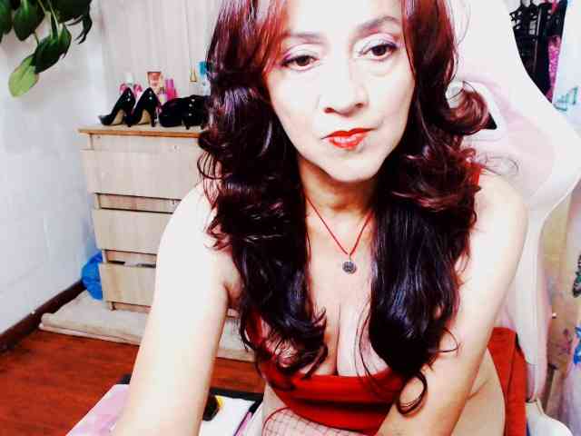 dalila-milf webcam