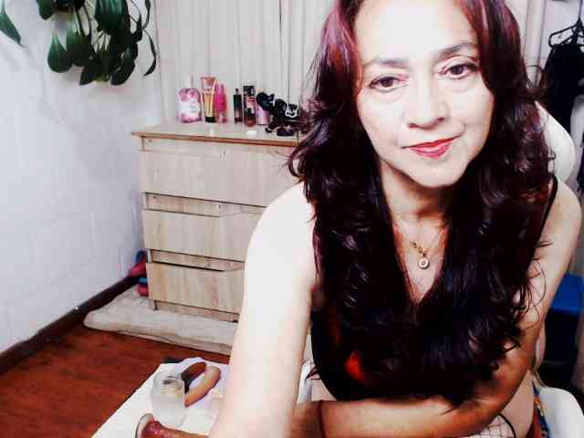dalila-milf webcam