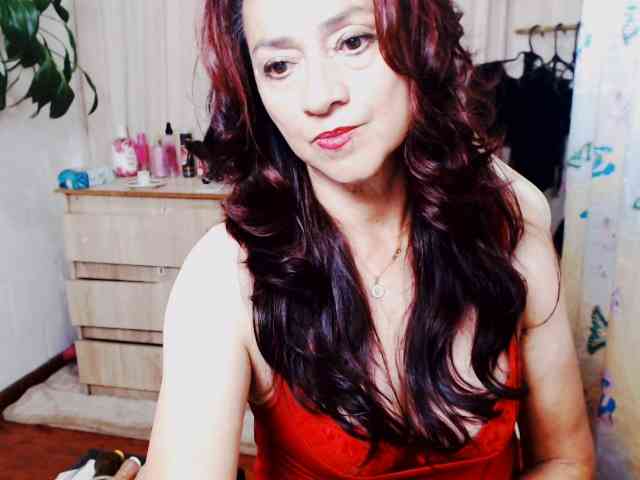 dalila-milf webcam