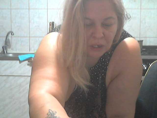 AriannaMilf live cam on BongaCams