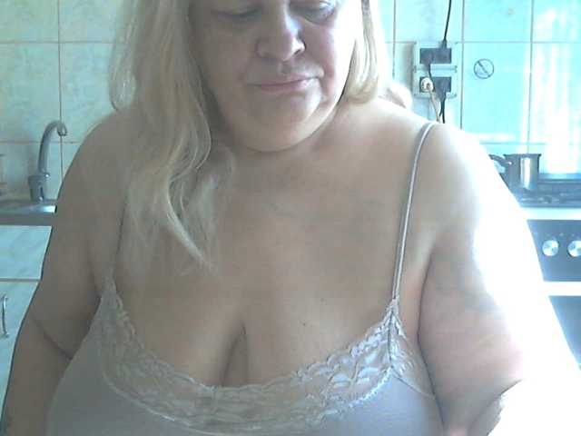 AriannaMilf live cam on BongaCams