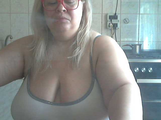 AriannaMilf live cam preview