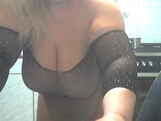 AriannaMilf live cam preview