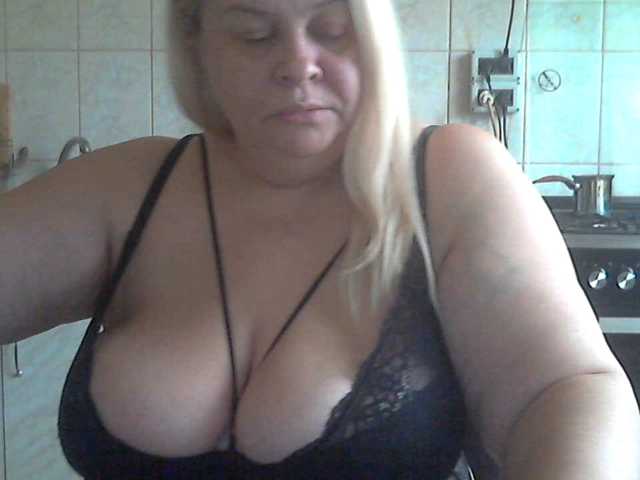 AriannaMilf live cam preview