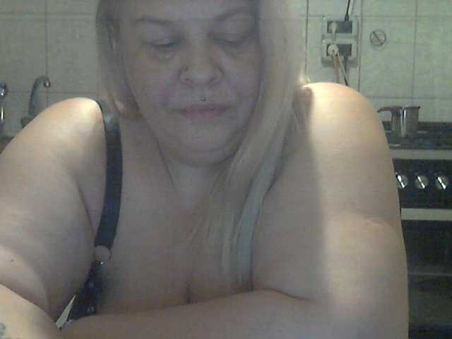 AriannaMilf live cam on BongaCams