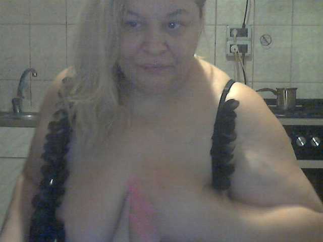AriannaMilf live cam on BongaCams