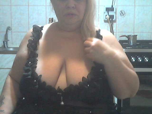 AriannaMilf live cam preview