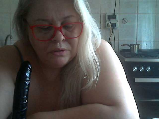 AriannaMilf live cam on BongaCams