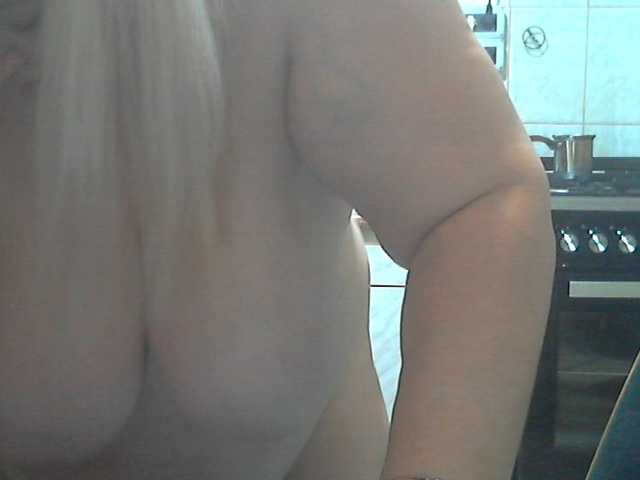 AriannaMilf live cam on BongaCams