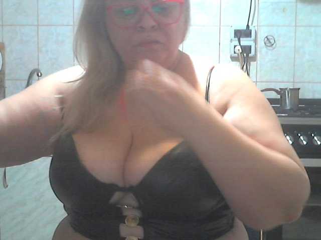 AriannaMilf live cam on BongaCams