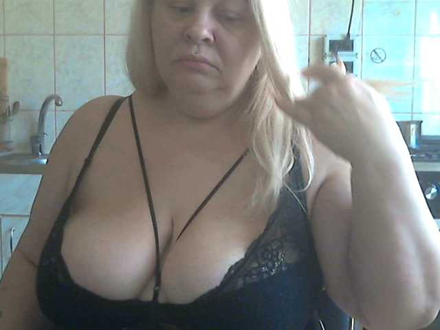 AriannaMilf, en vivo ahora en BongaCams