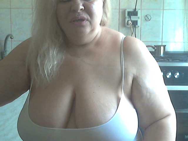 AriannaMilf live cam on BongaCams