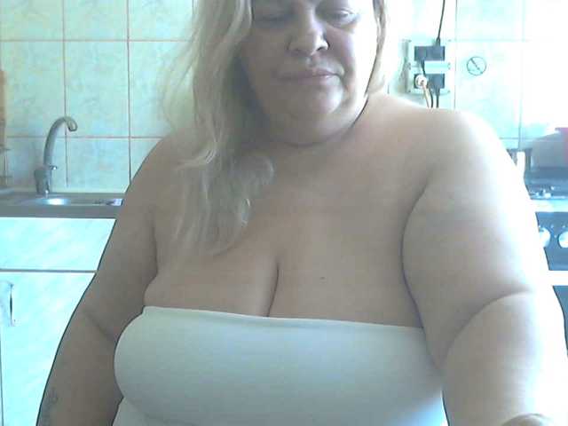 AriannaMilf live cam on BongaCams