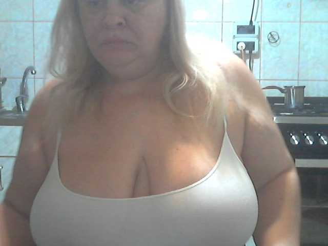 AriannaMilf live cam on BongaCams
