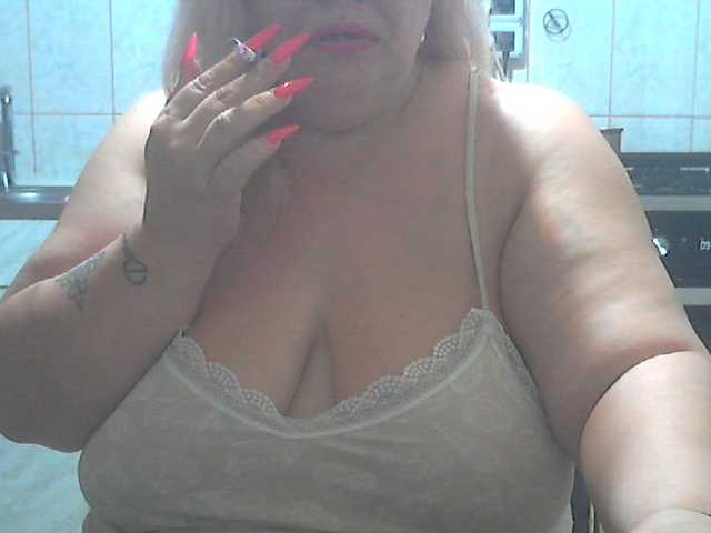 AriannaMilf live cam on BongaCams