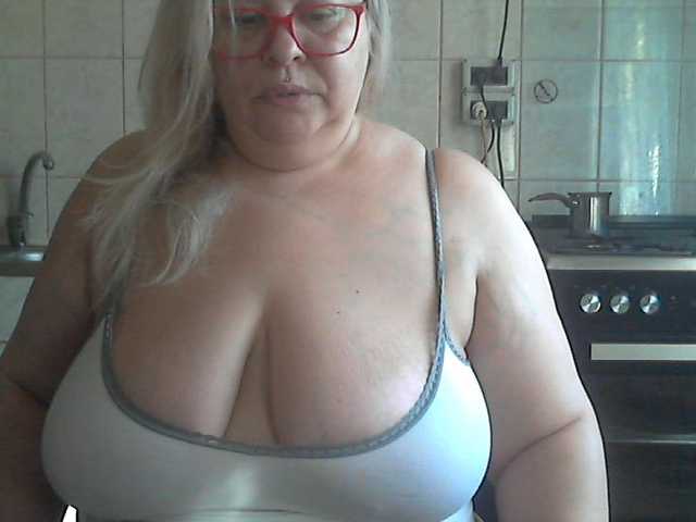 AriannaMilf live cam preview