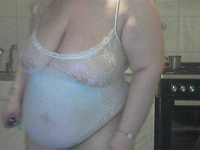  AriannaMilf chat room