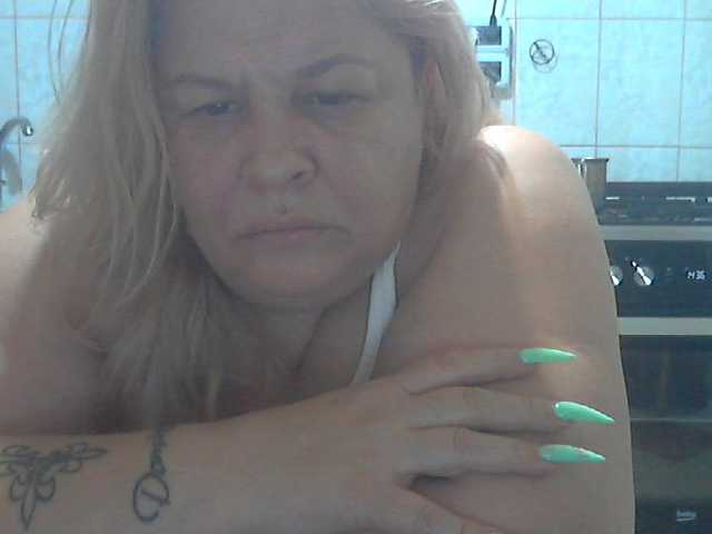 AriannaMilf live cam on BongaCams